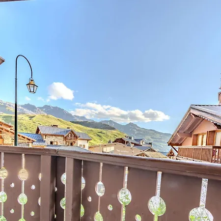 Mountain Flat With Overlooking View *